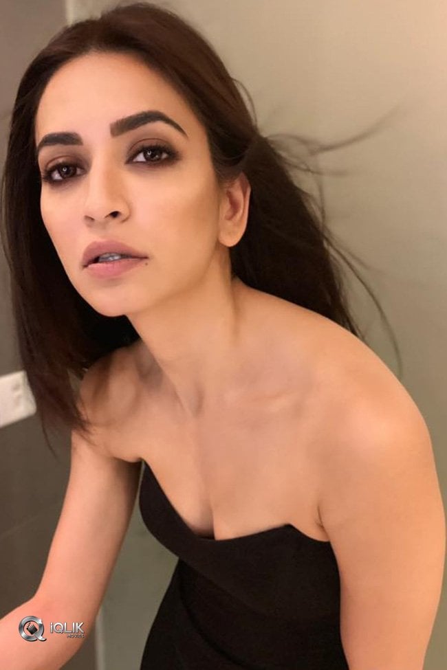 Kriti-Kharbanda